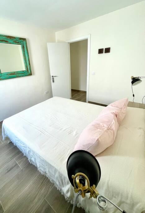 Apartamento Piso Renovado A 200 Metros De La Playa *