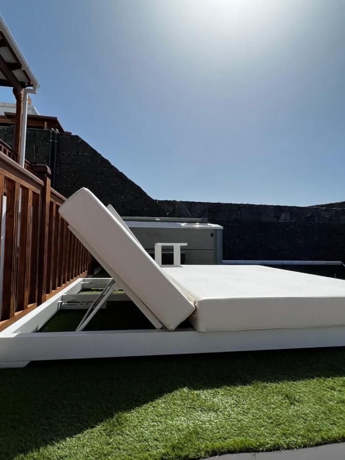 64, Vista Lobos, Private Heated Pool X Jacuzzi, Villa Playa Blanca (Lanzarote)