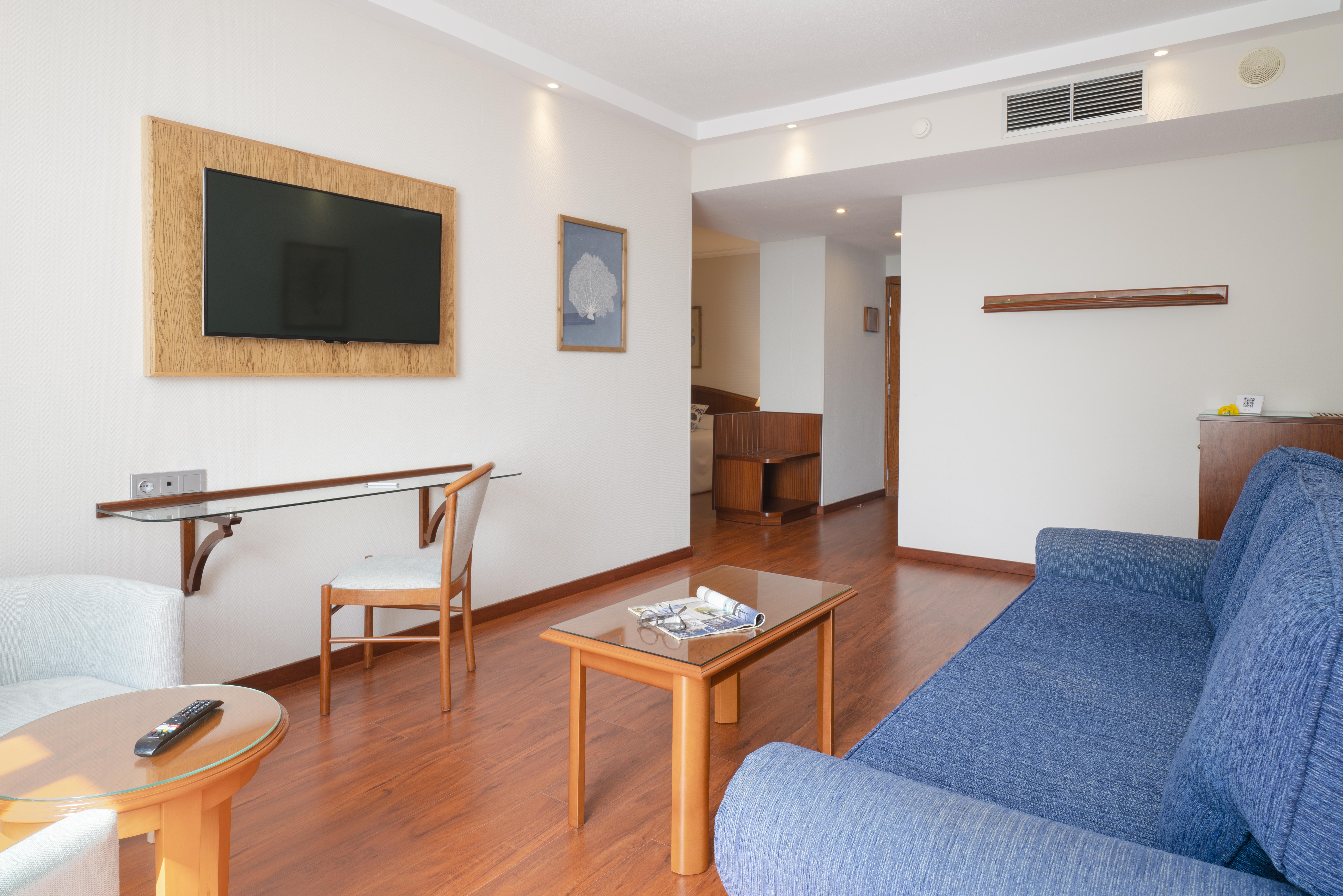 Hotel Vik San Antonio 4*