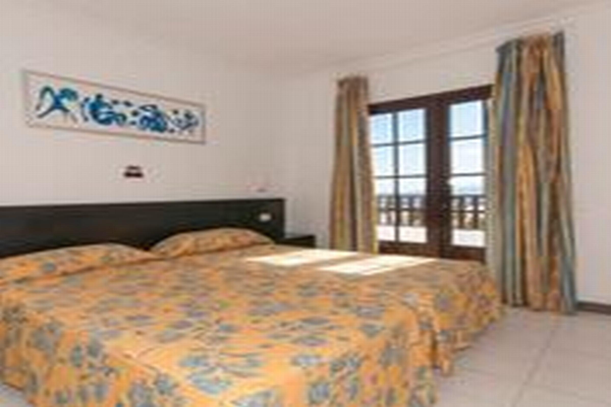 Apartahotel Plaza Azul