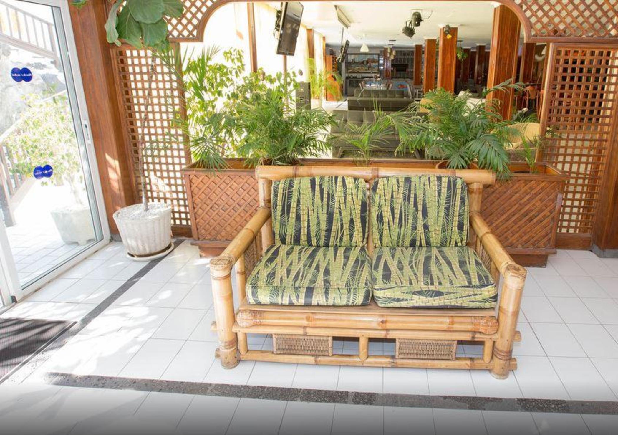 Apartahotel Plaza Azul Puerto del Carmen (Lanzarote)