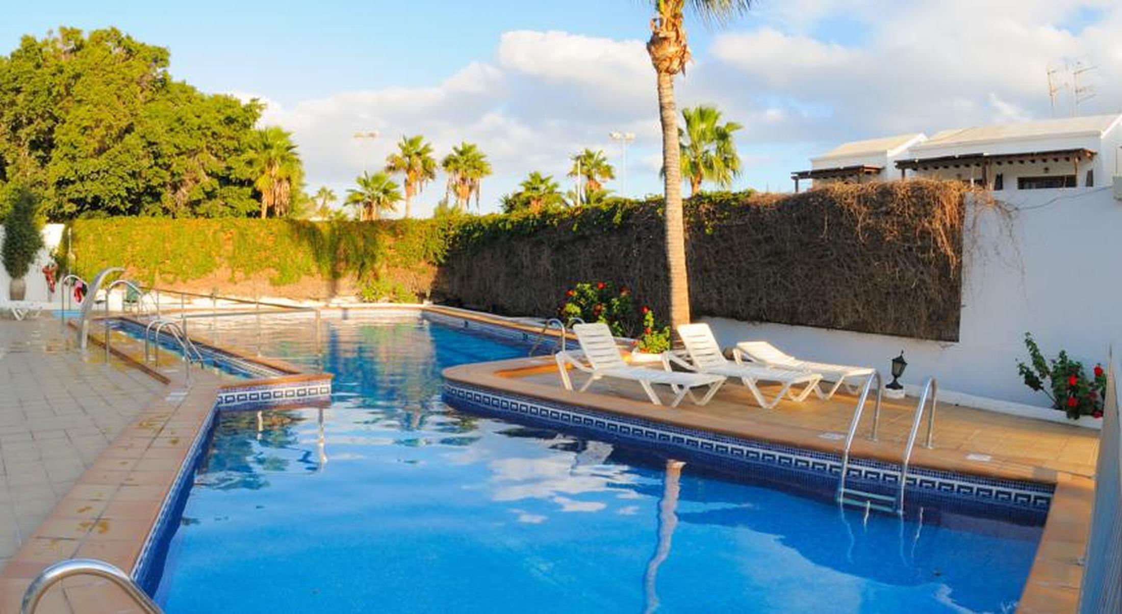 Apartment Costa Volcan & 2*