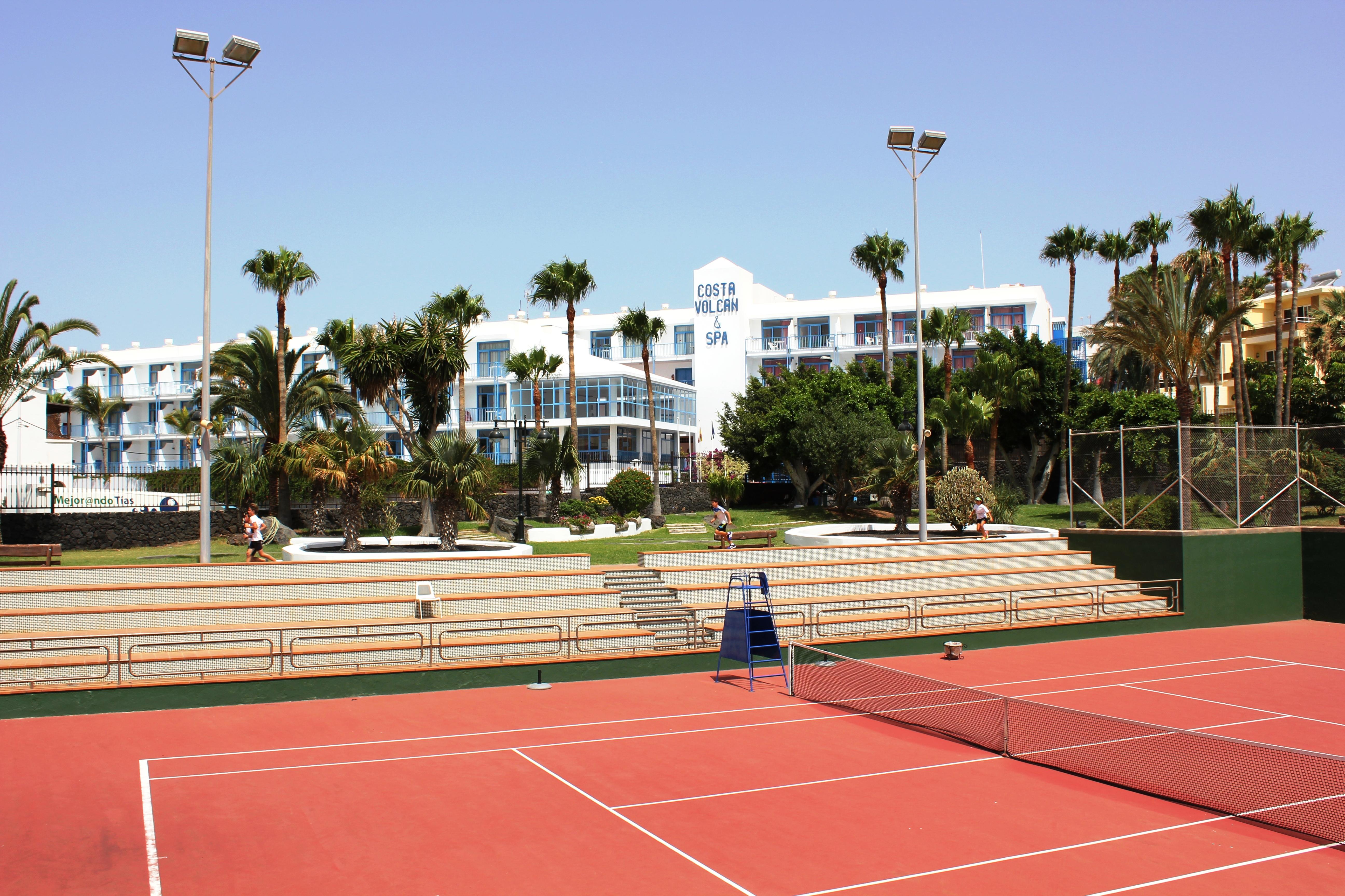 Costa Volcan & Apartment 2*