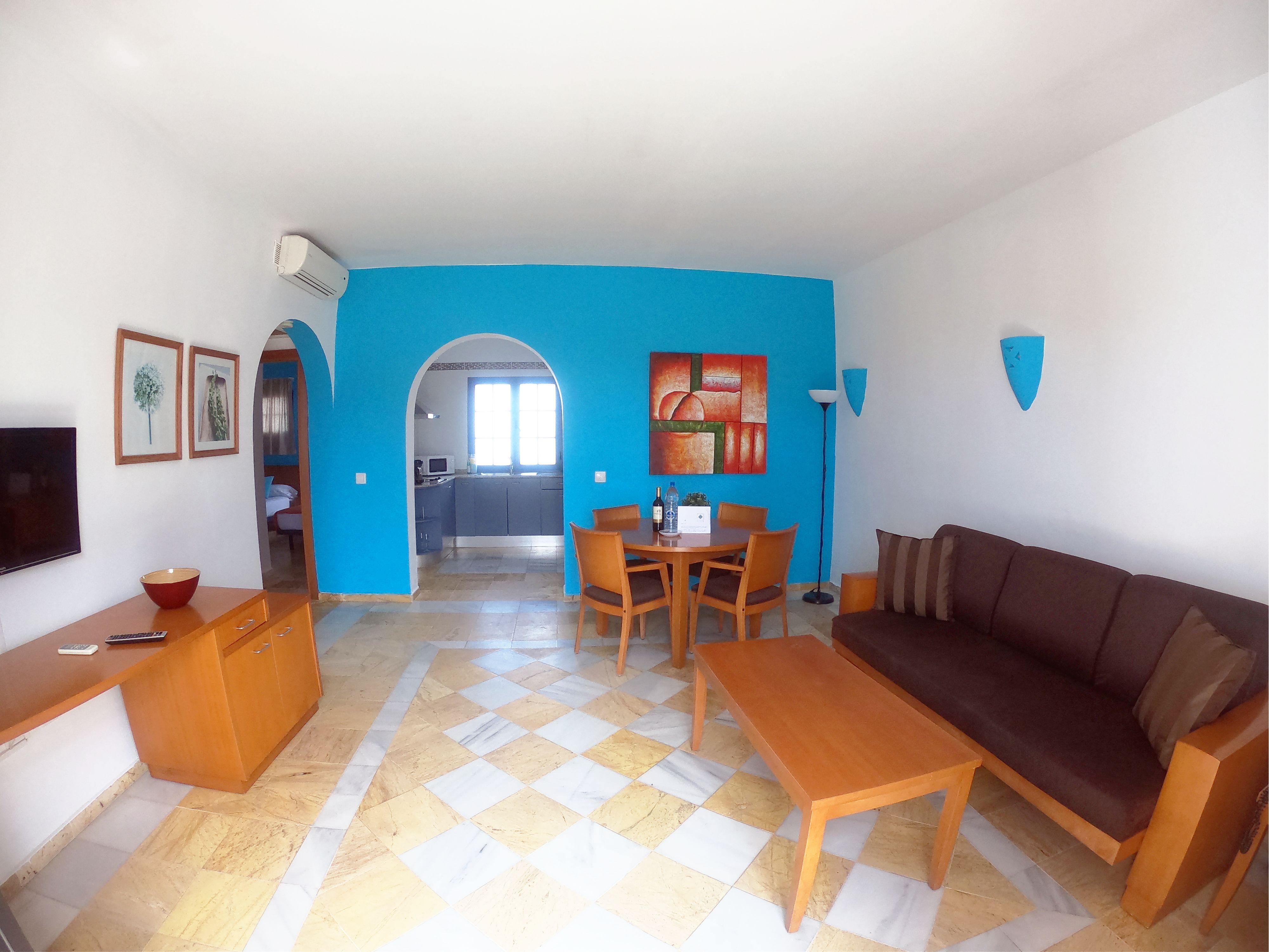 Vik Coral Hotel 3*