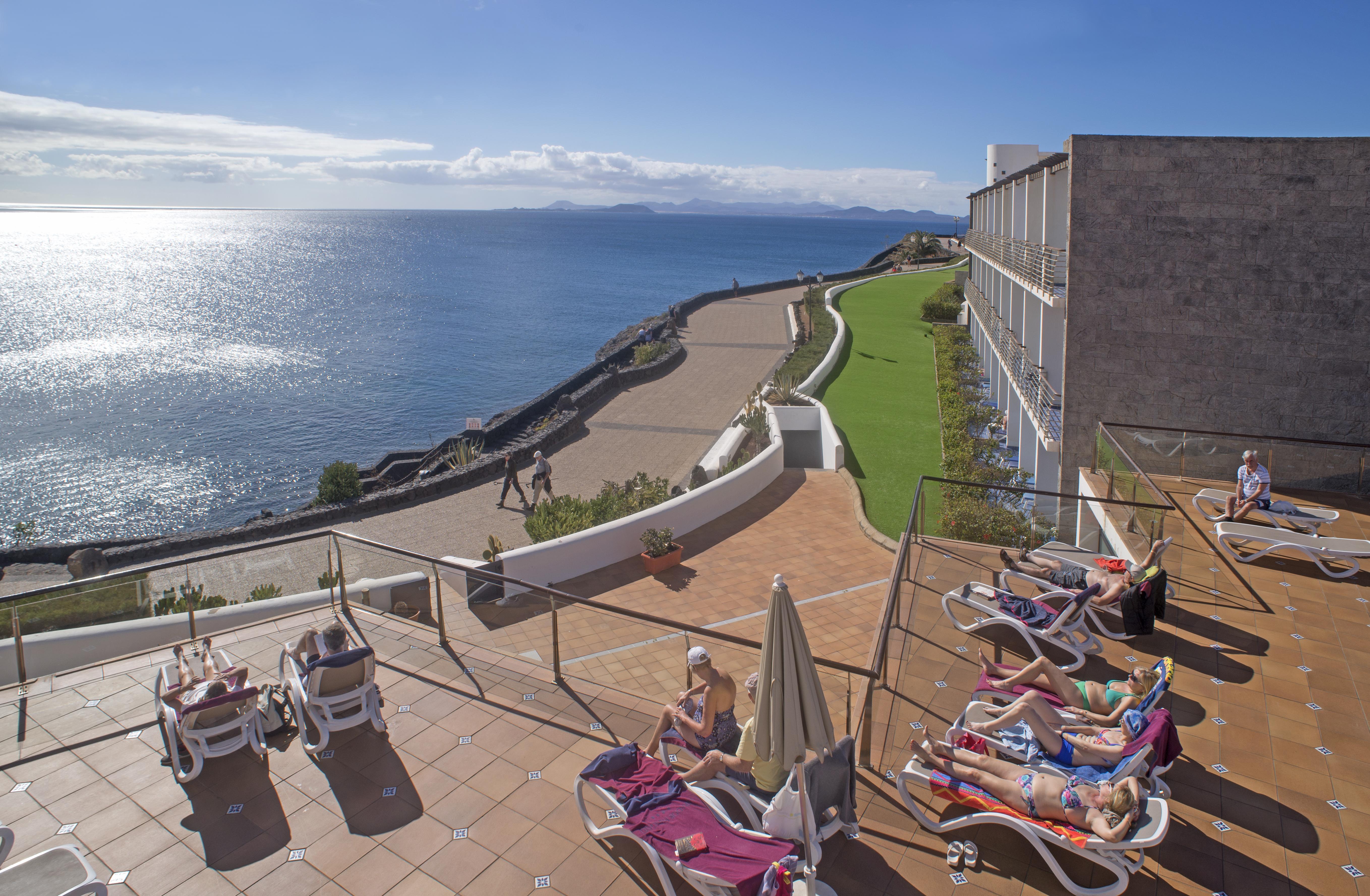 Mirador Papagayo By Livvo Playa Blanca (Lanzarote)