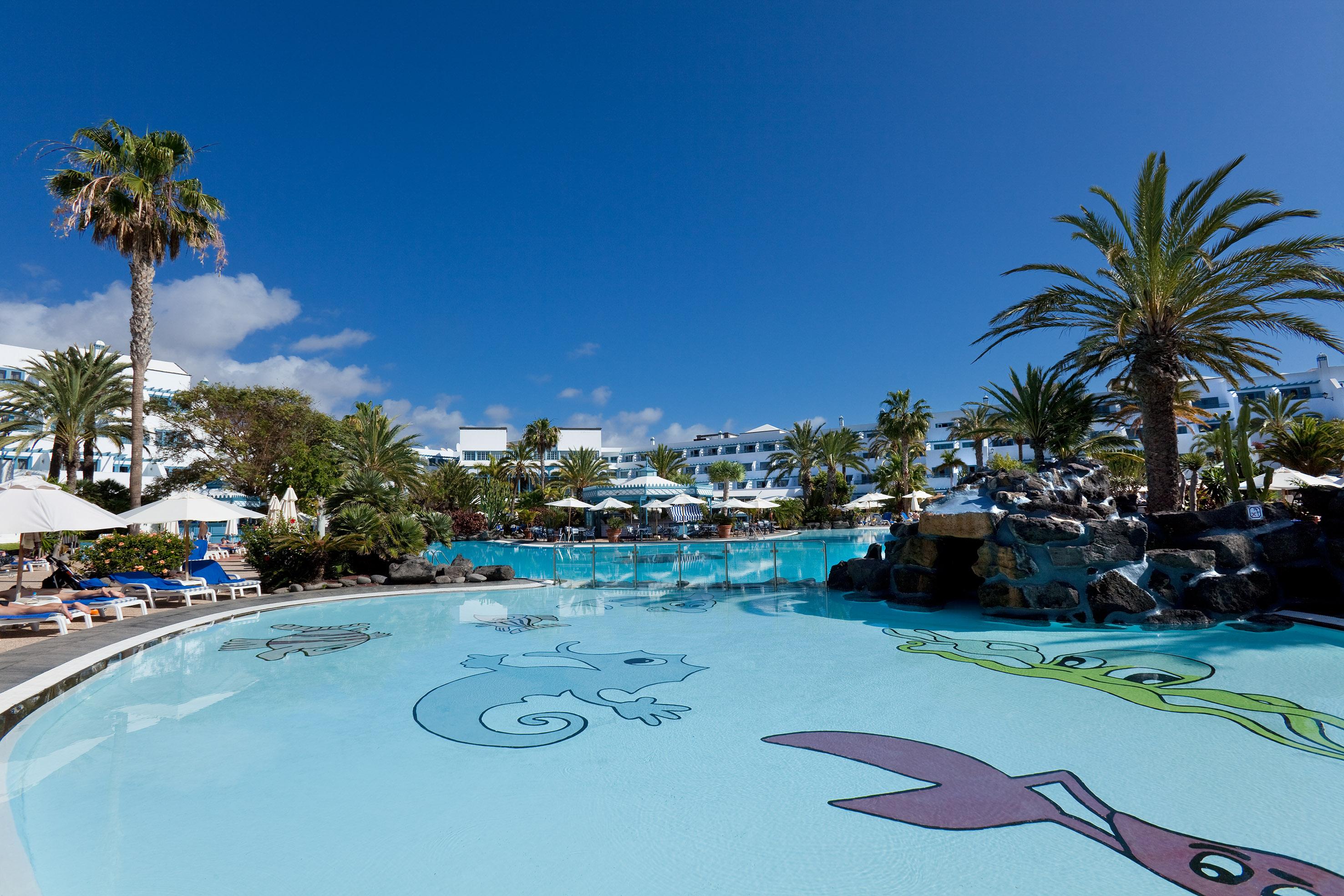Hotel Seaside Jameos 4*