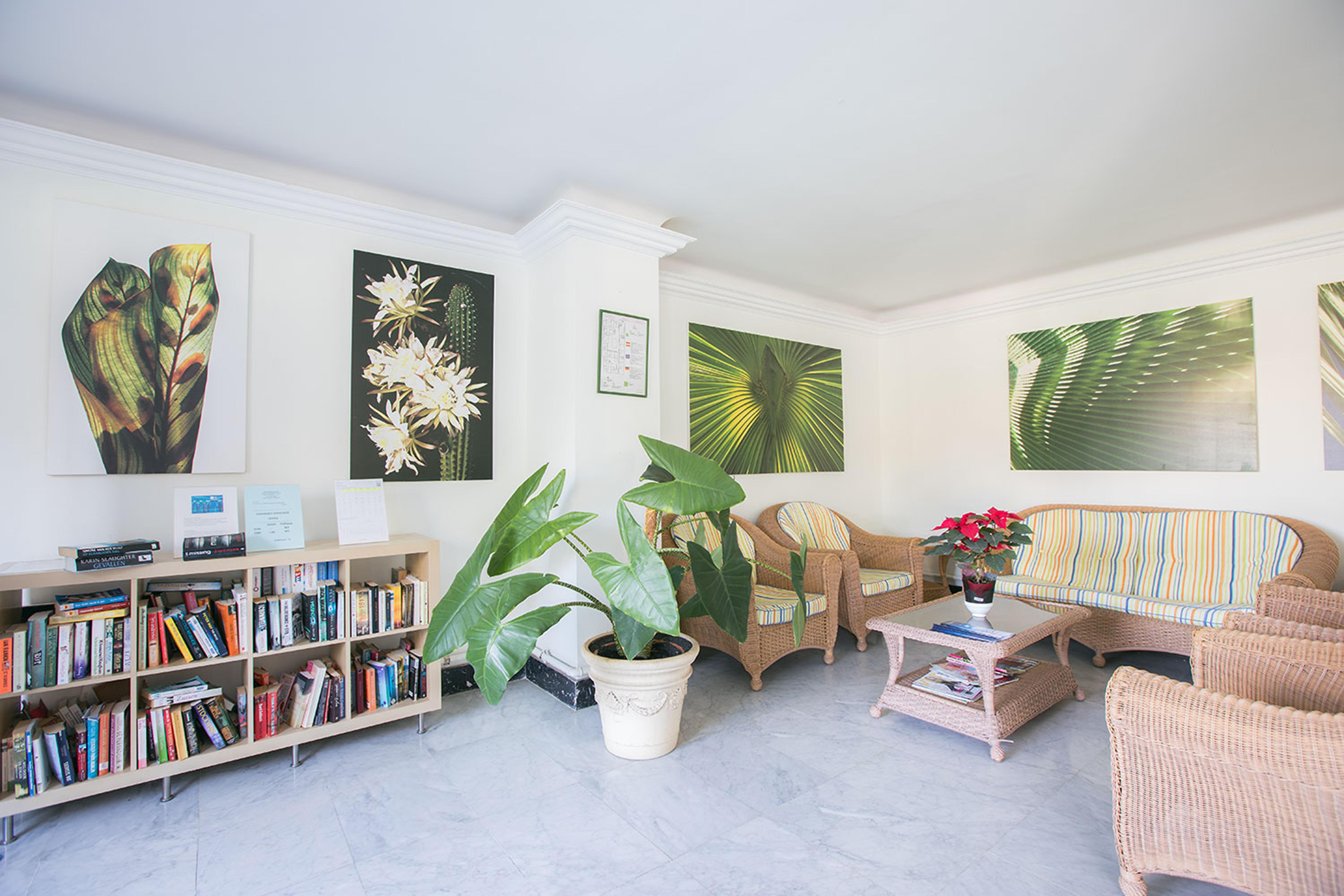 Celeste Apartment *