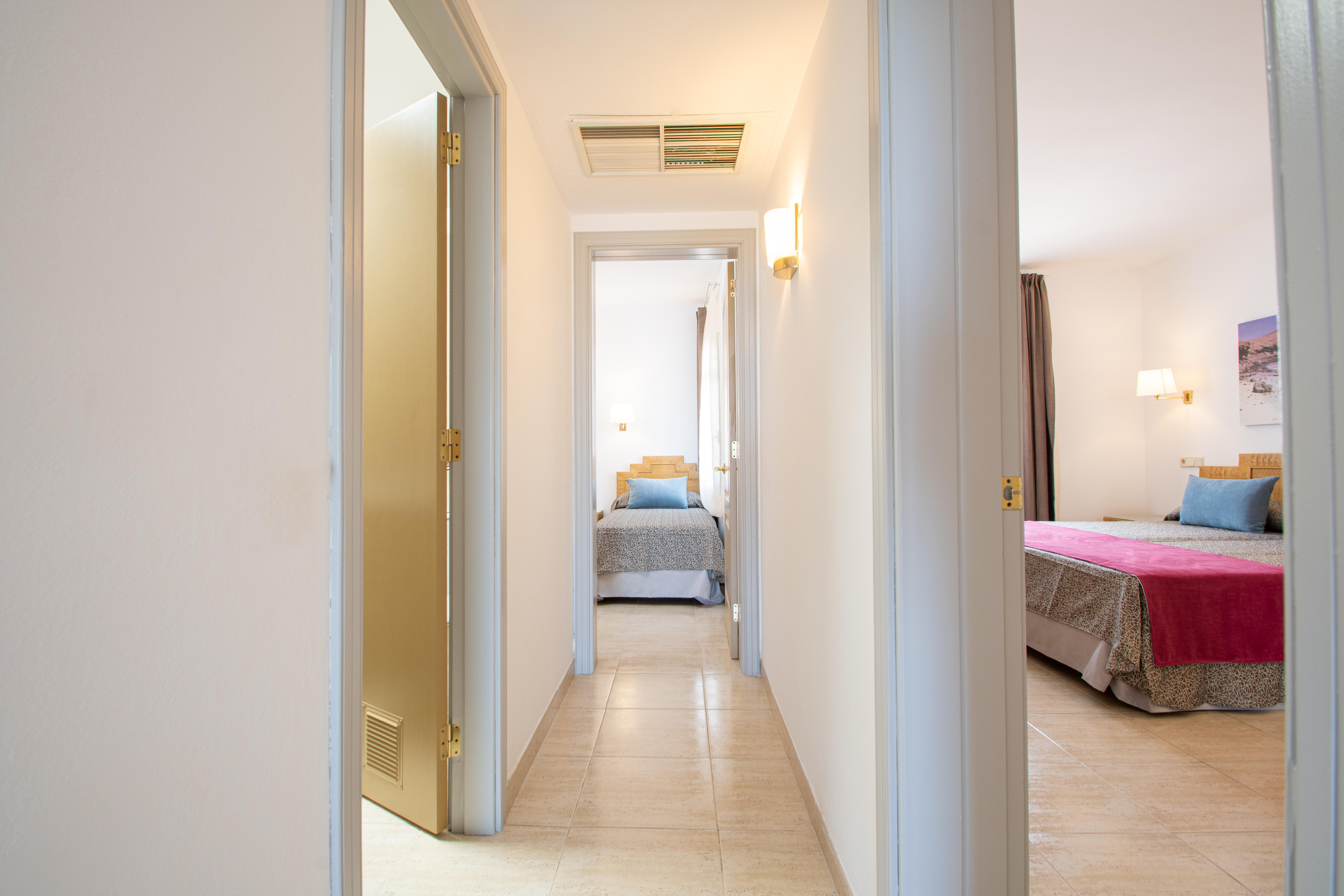 Hotel Hl Club Playa Blanca 4*