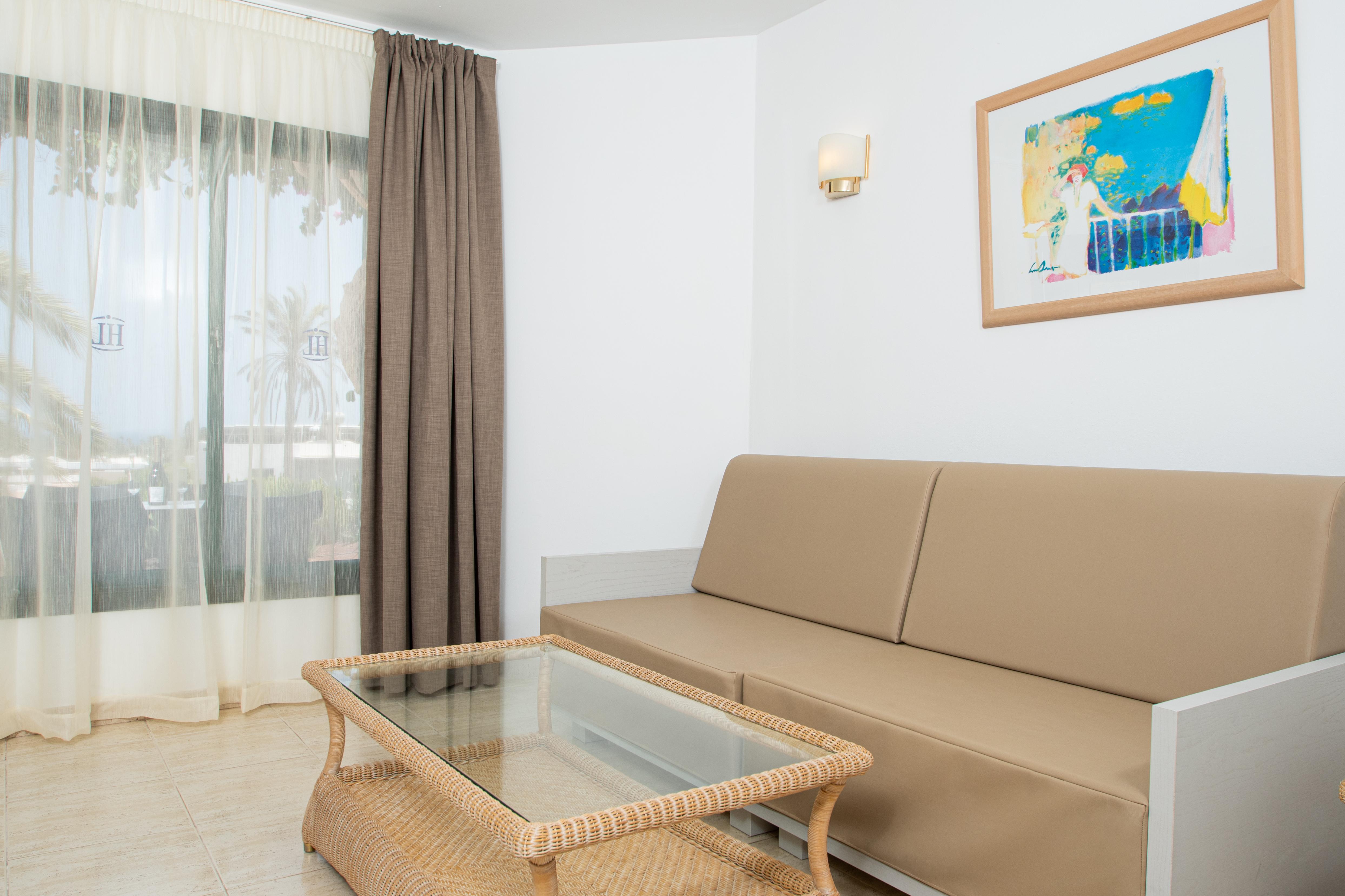 Hl Club Playa Blanca Hotel 4*