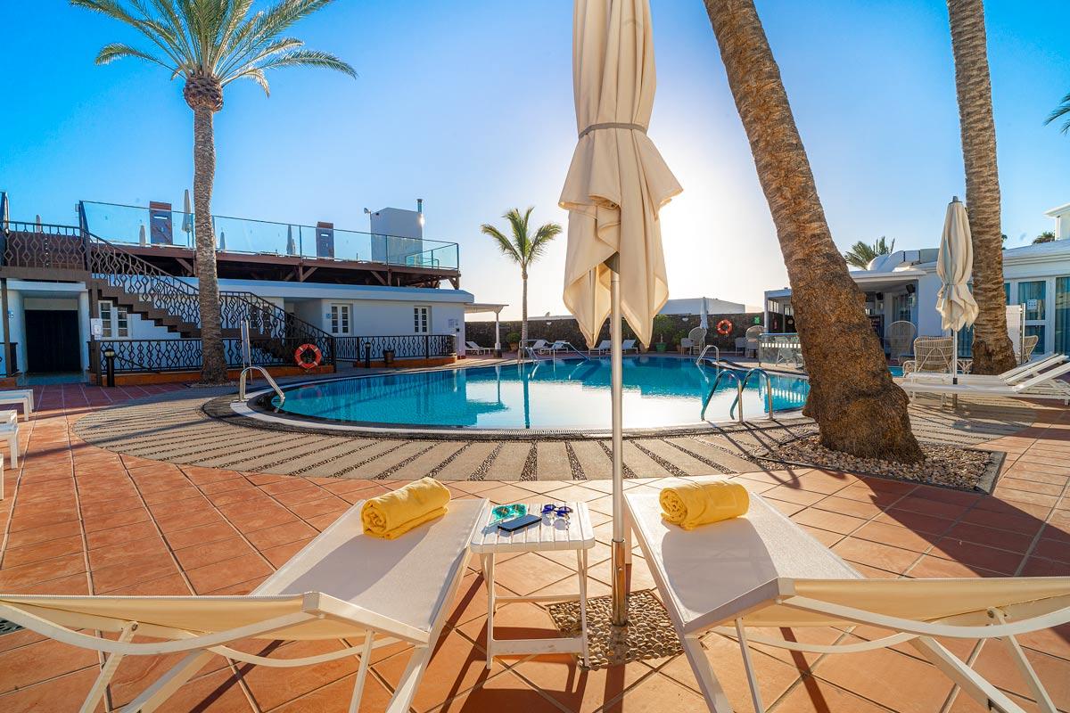 Isla De Lobos - Adults Only * Puerto del Carmen (Lanzarote)