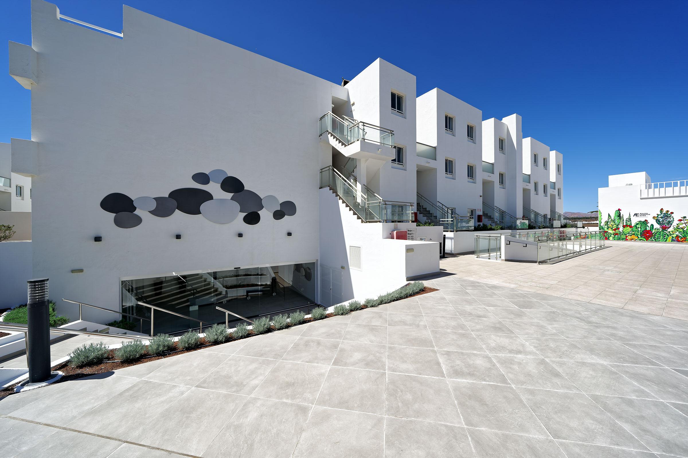 Hotel Aequora Lanzarote 4*