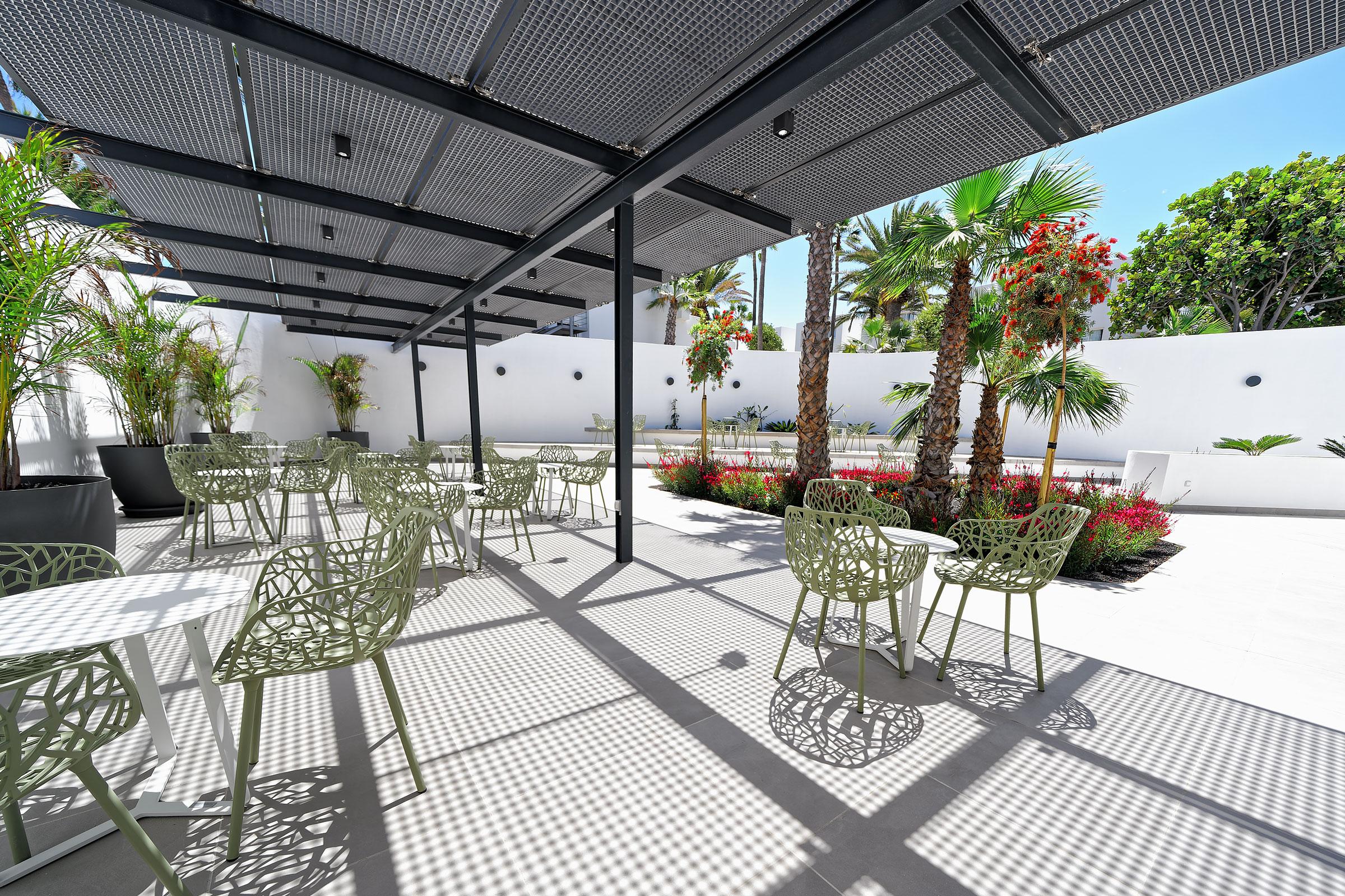 Aequora Lanzarote Hotel 4*