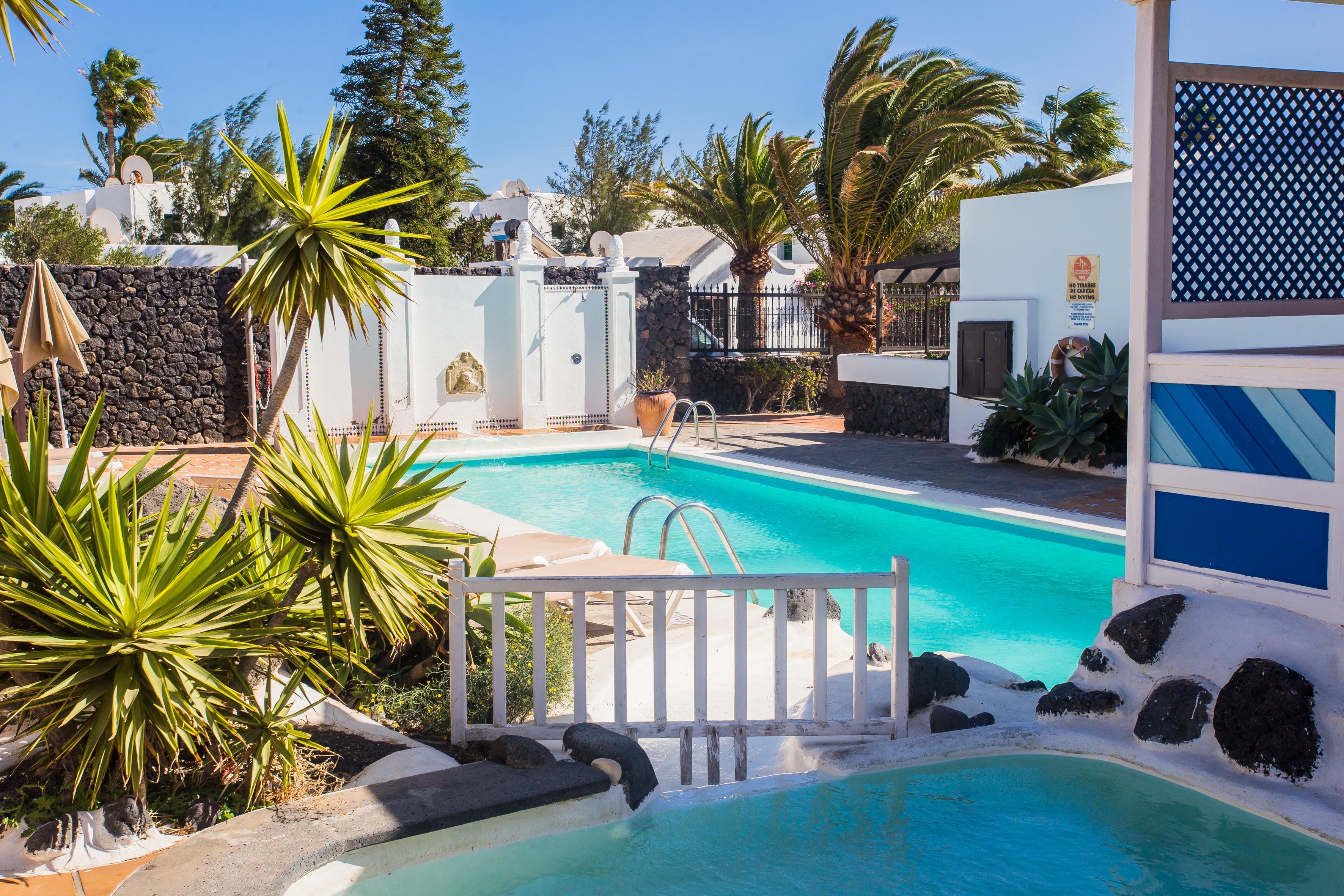 Aparthotel Tulipanes
