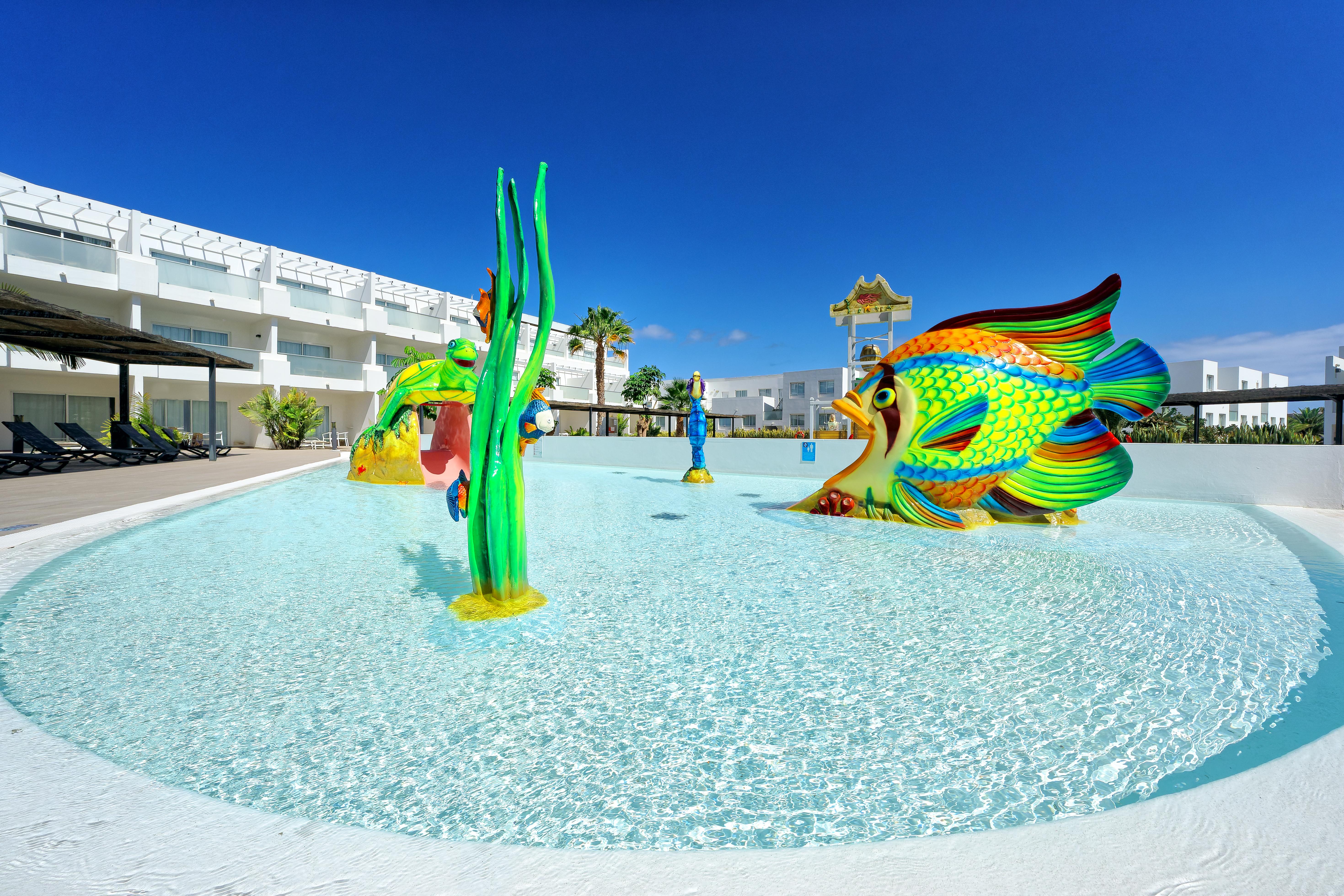 Hotel Aequora Lanzarote 4*