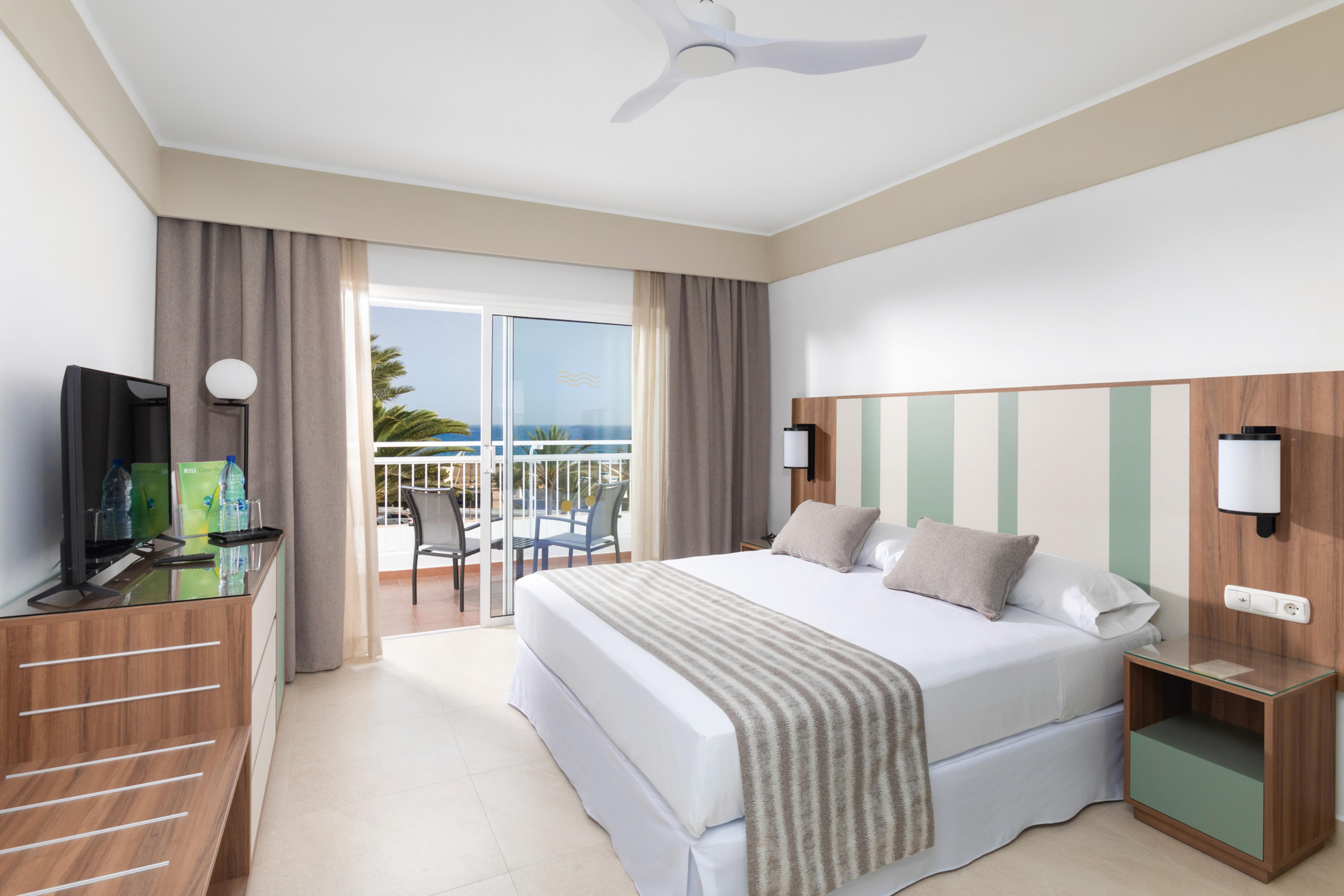 Riu Paraiso Lanzarote Hotel
