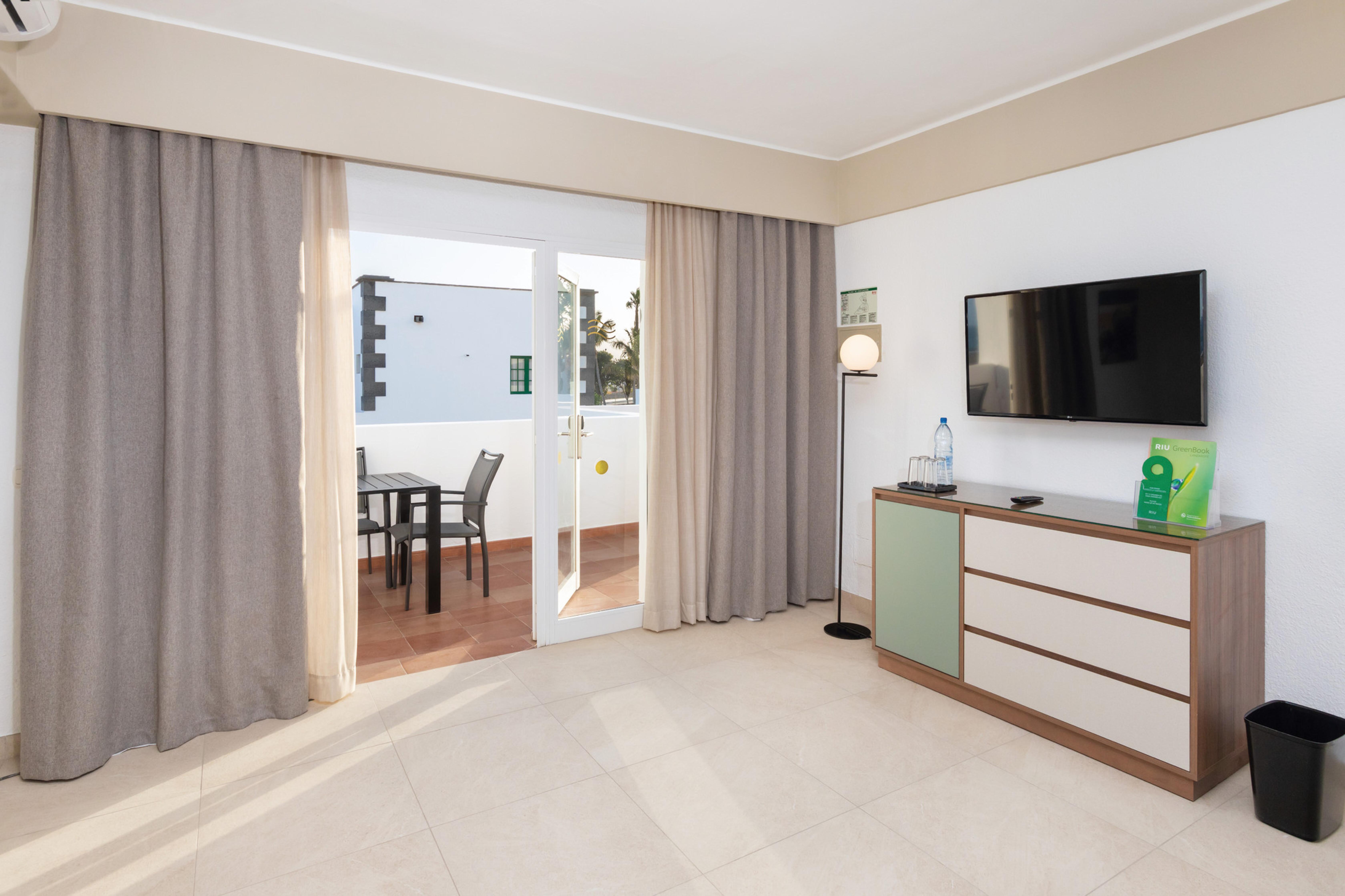 Riu Paraiso Lanzarote Hotel 4*