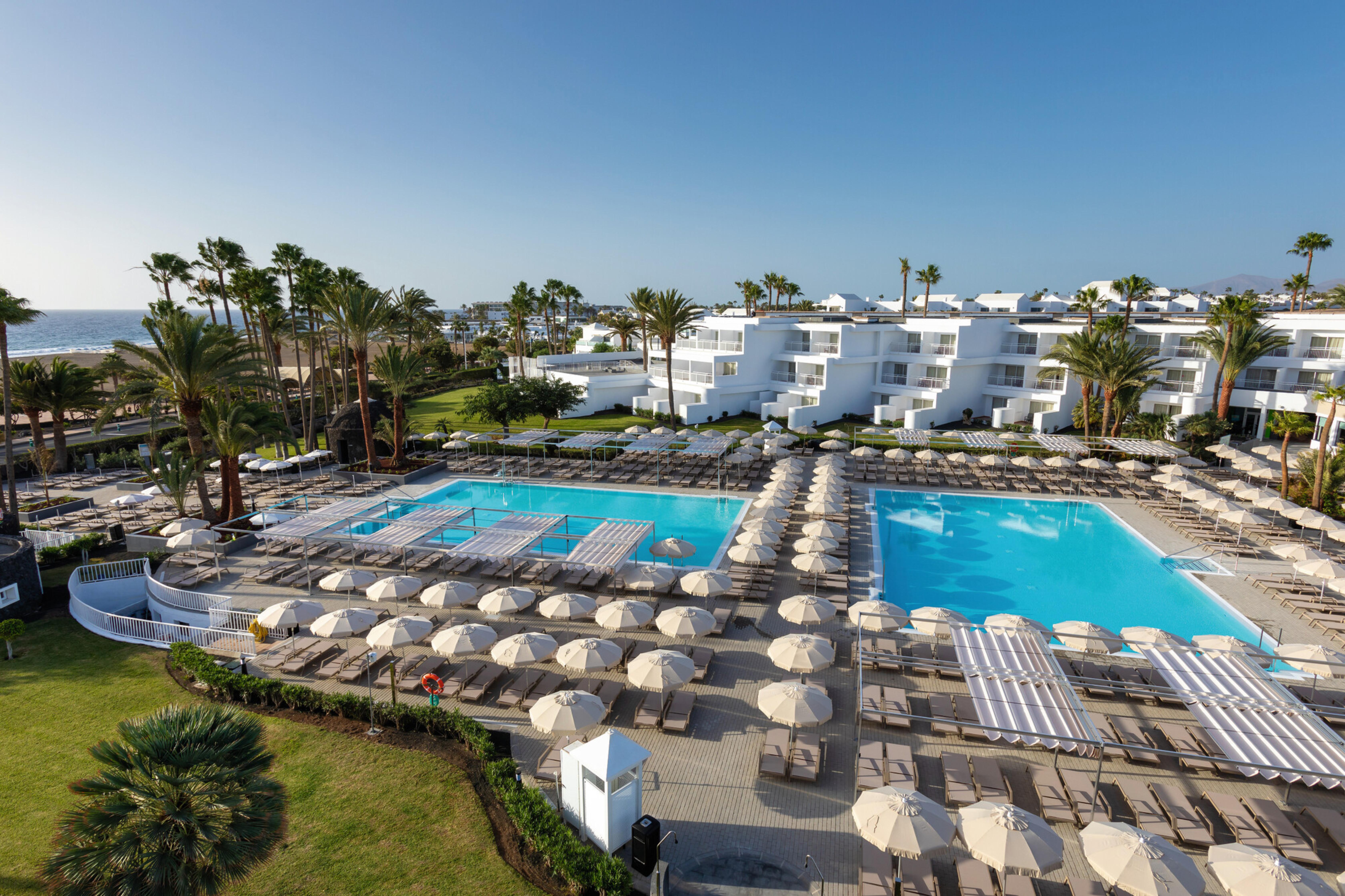 Riu Paraiso Lanzarote Hotel