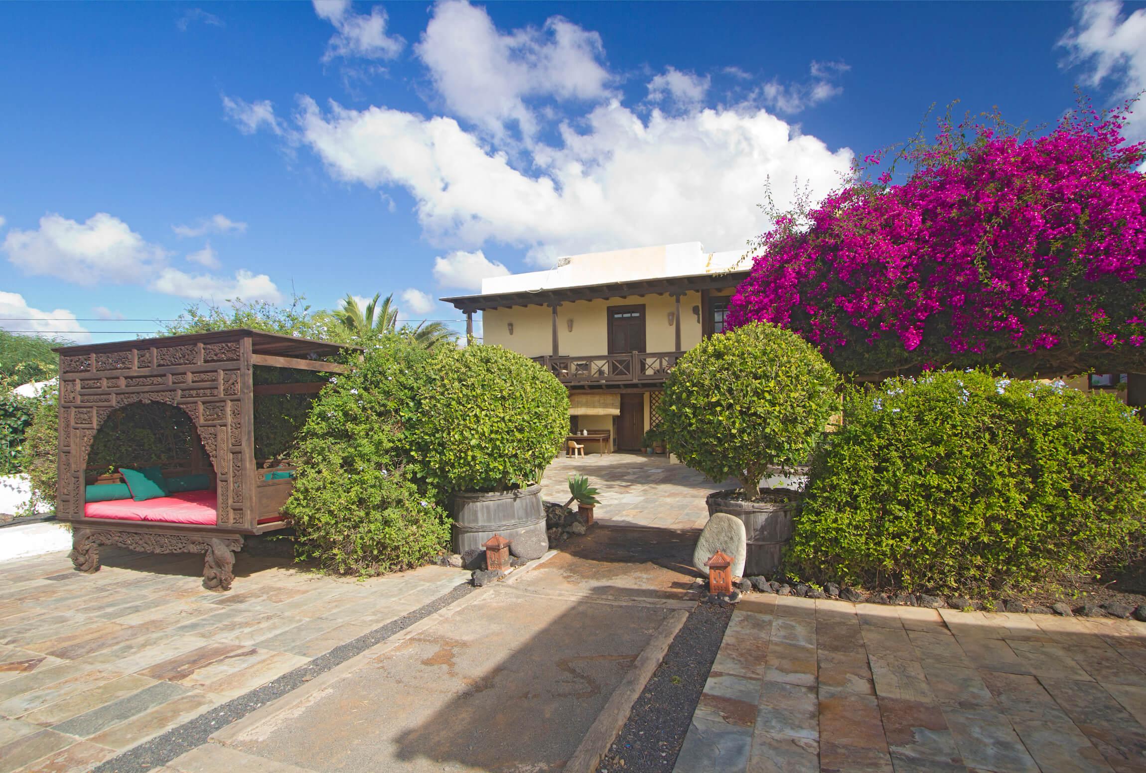 Casa Tomarén San Bartolomé