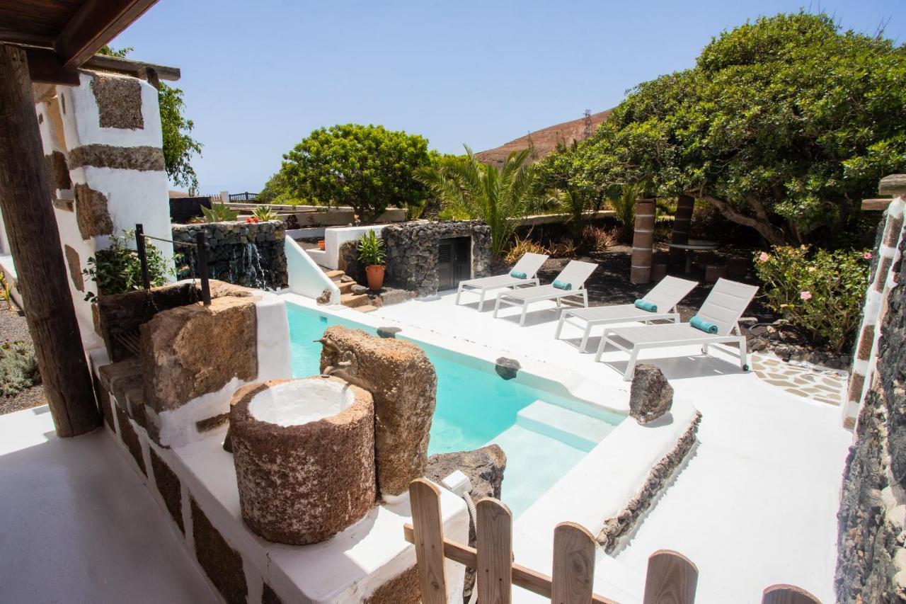 Eslanzarote Testeyna House, Heated Pool, Super Wifi, Sat Tv, View To The Volcanoes Сasa de vacaciones *