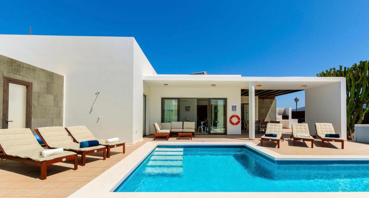 Jacks Place Playablanca Pool Villa