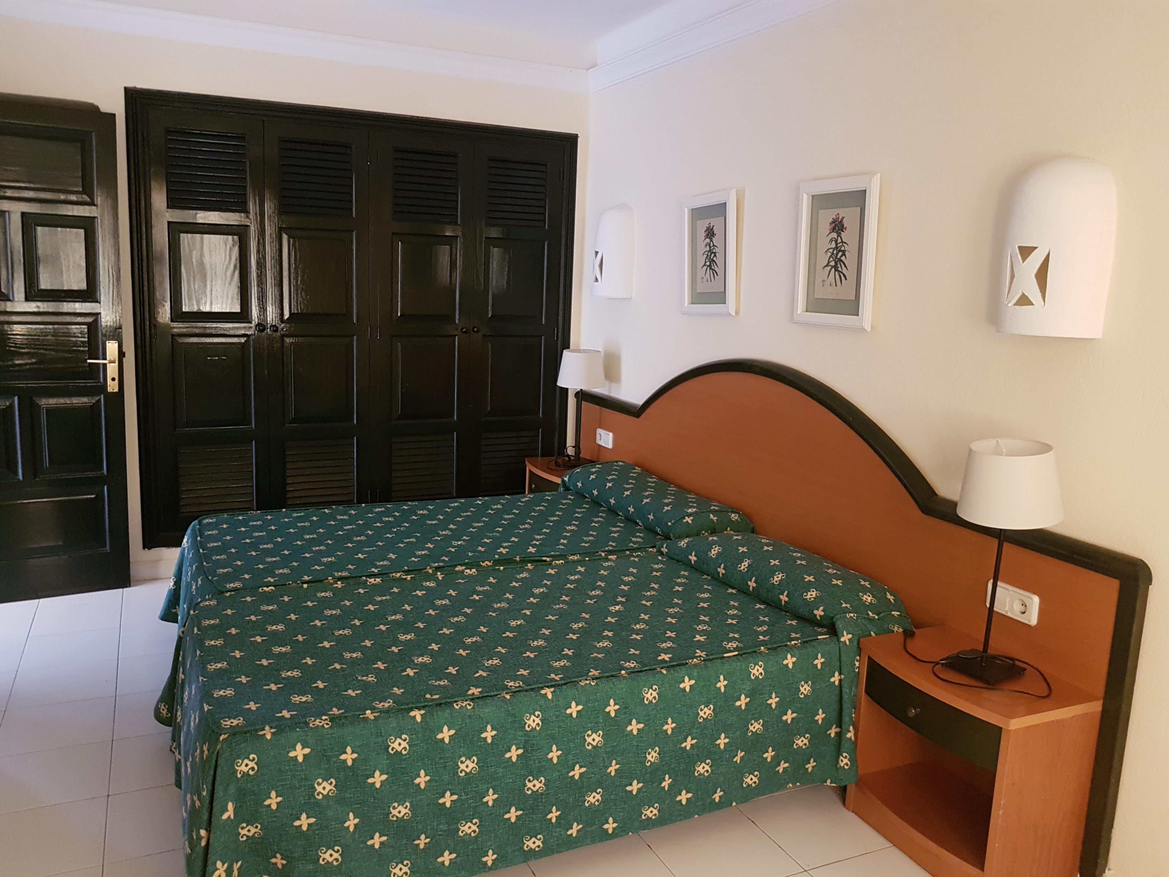 Palmeras Garden Apartment