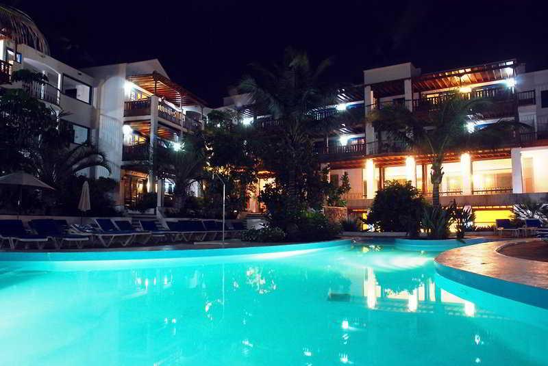 Aparthotel Nazaret 4*