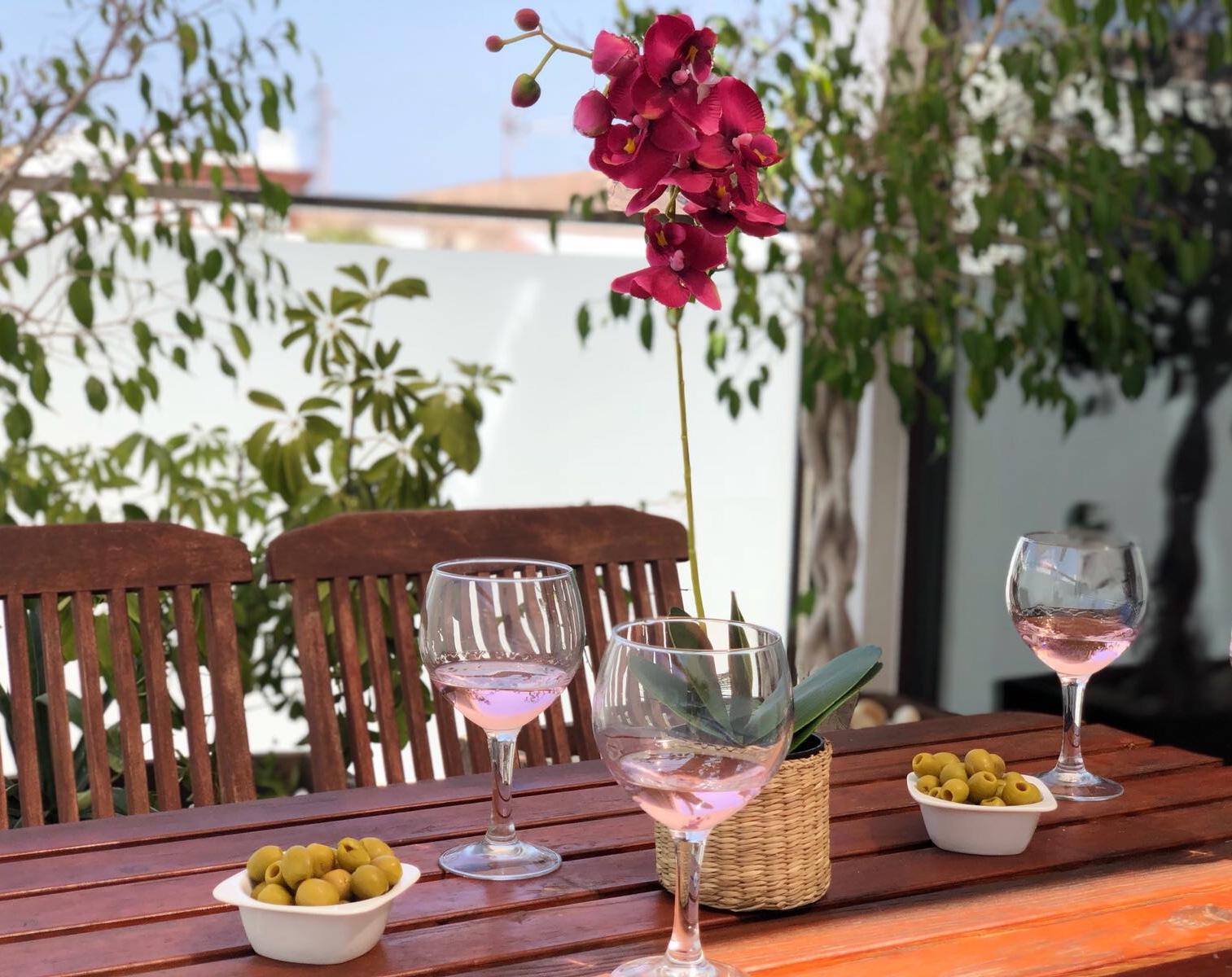 Canaryislandshost L Luxurious In The Town