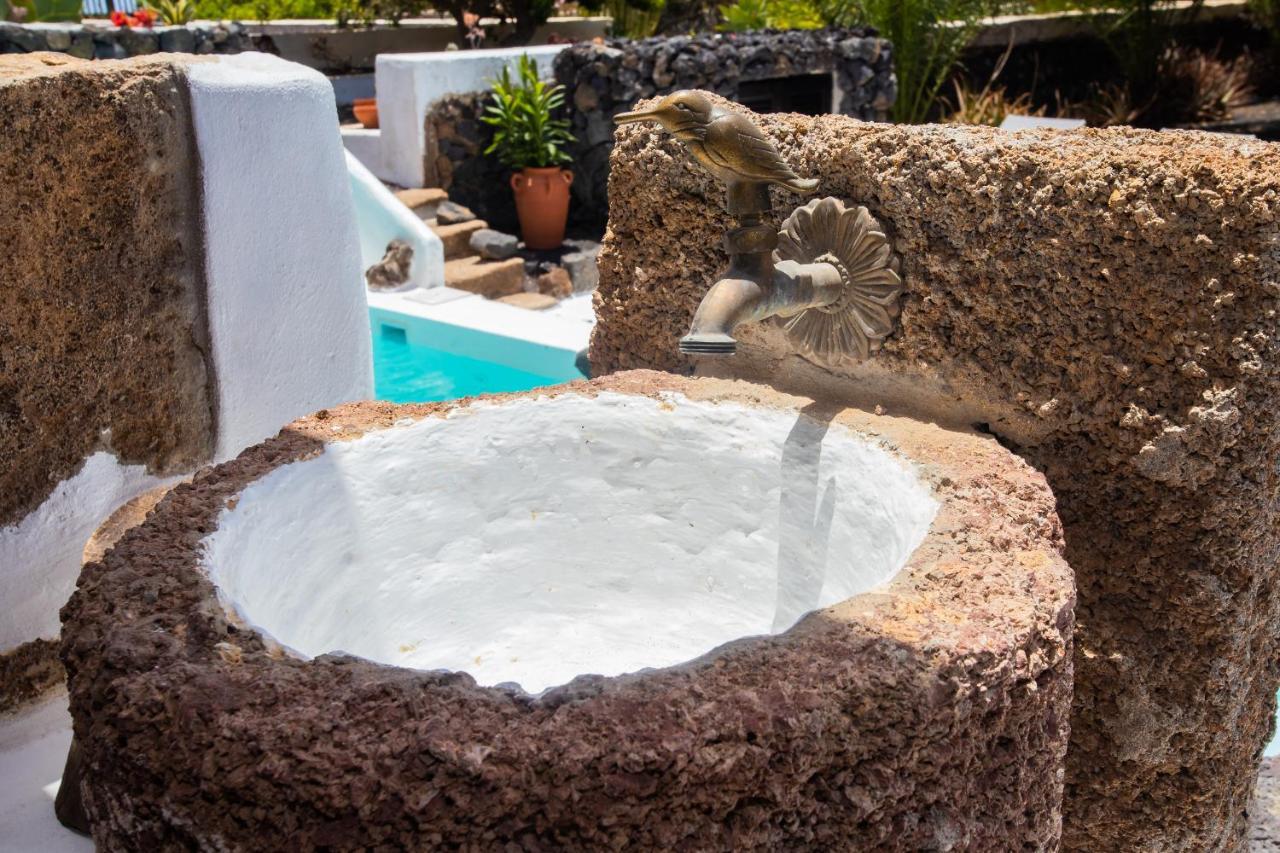Eslanzarote Testeyna House, Heated Pool, Super Wifi, Sat Tv, View To The Volcanoes * Tías