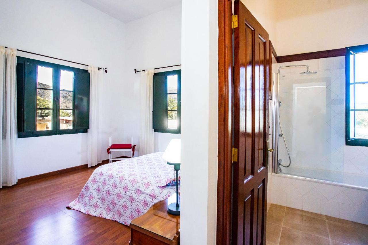 Eslanzarote Testeyna House, Heated Pool, Super Wifi, Sat Tv, View To The Volcanoes *