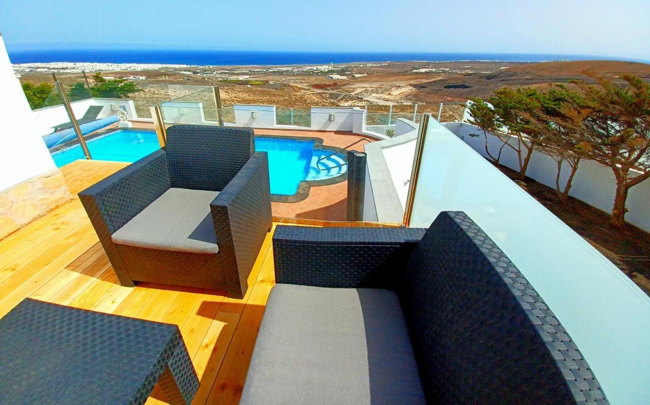 Villa Vista Mar Ii, 280 Qm, Heated Pool, Hottube, Gaming Room, Fast Internet, Meerblick Guime