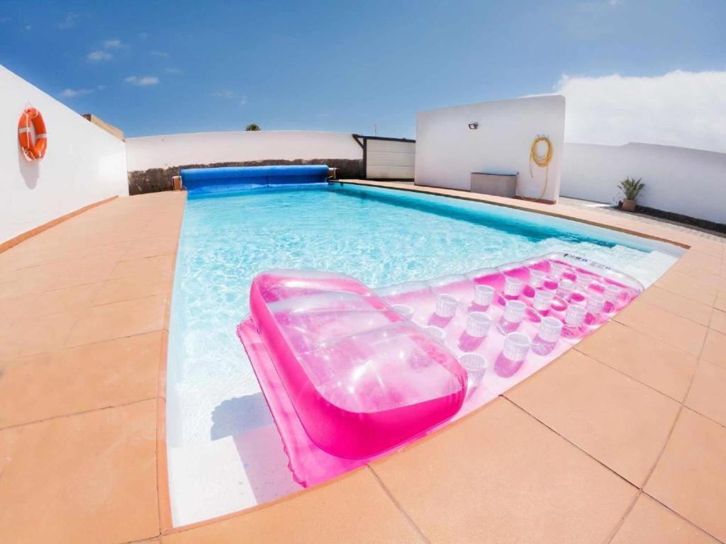 Baroli Amplia Piscina Privada Climatizada *