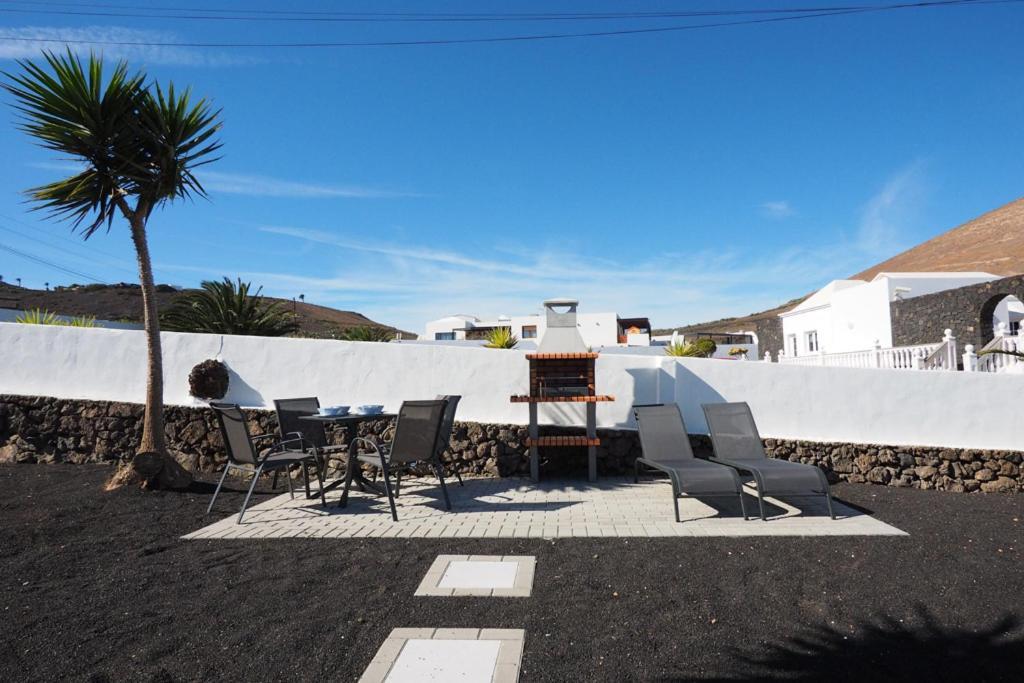 Private With Mountain And Sea Views, La Asomada, Lanzarote * Tias