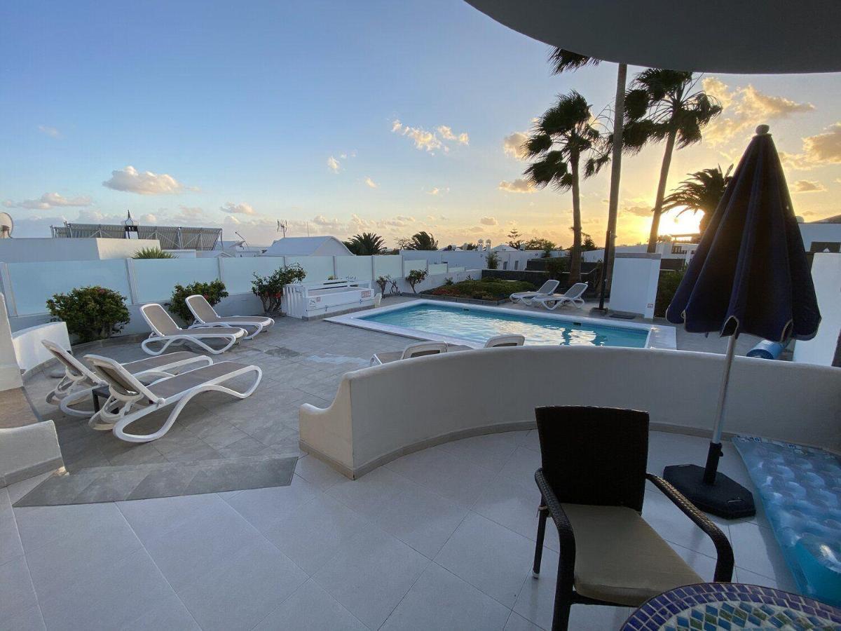 Jacaranda Villa *