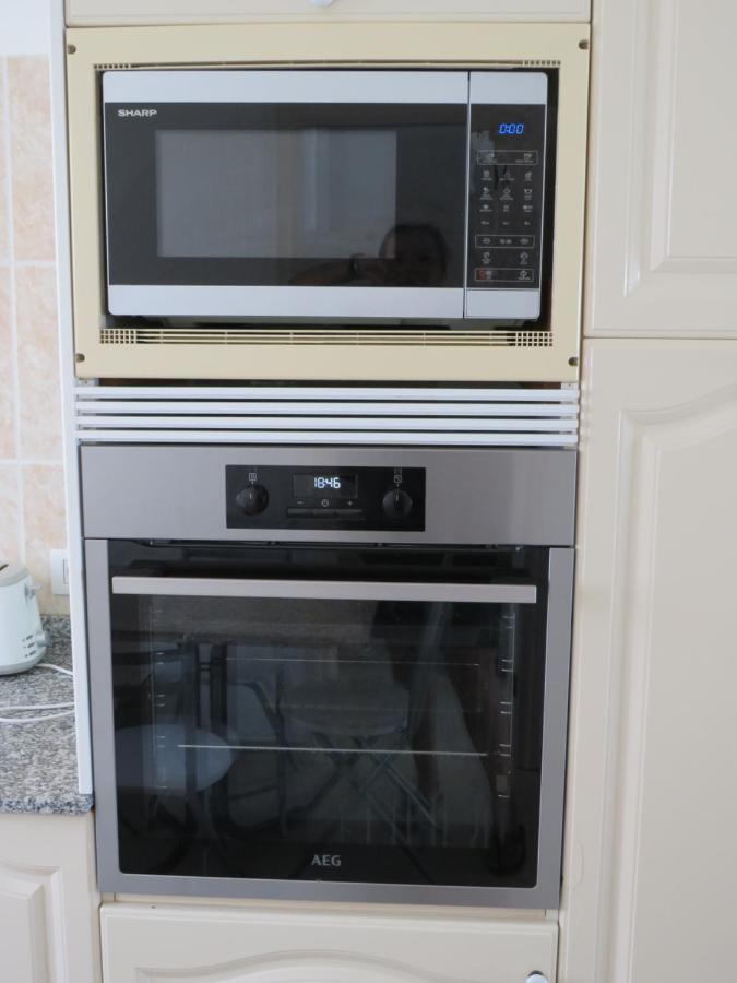 Lidl Bright Central Two Bed Pdc
