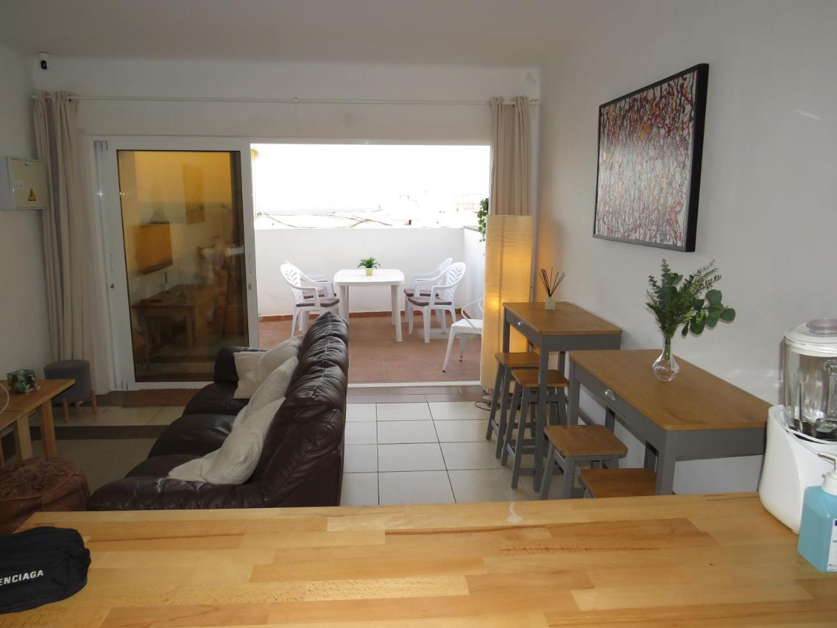 Biosfera Modern Bright Old Town Two Bedroom Pdc
