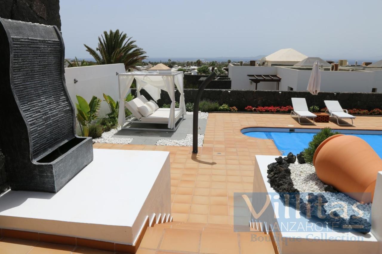 Ascanio Villa *
