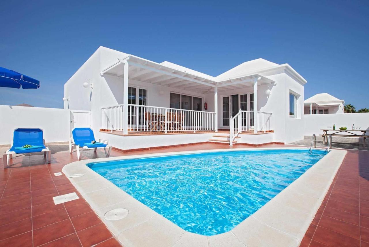 Dolores Villa