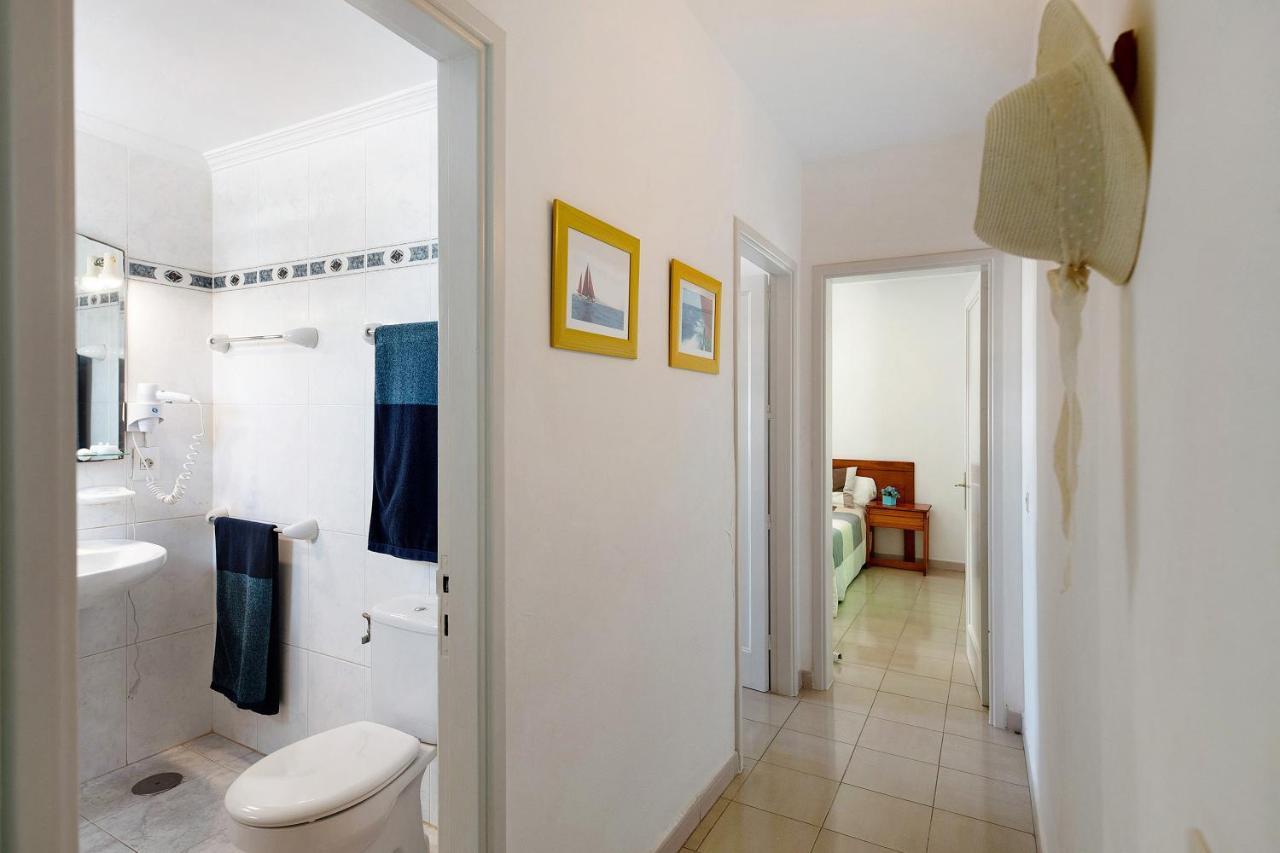 Spacious Sunny Relaxing Lanzarote Holiday home *