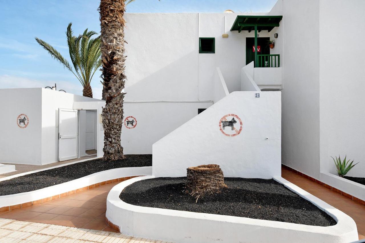 Spacious Sunny Relaxing Lanzarote Holiday home *