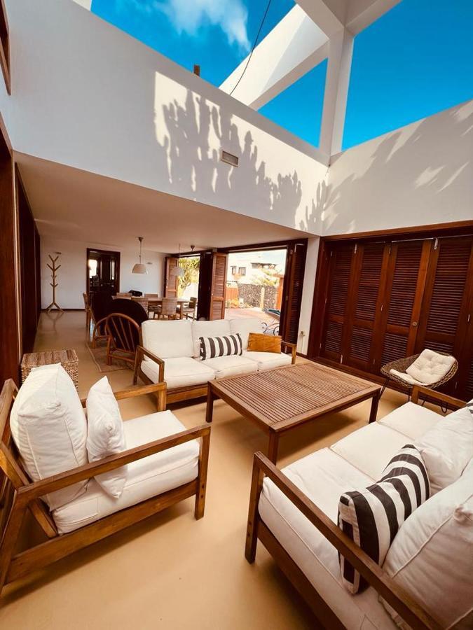 Villa Costa Diseno