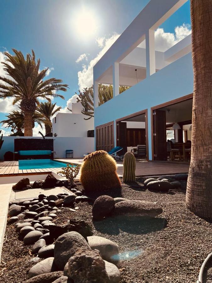 Costa Diseno