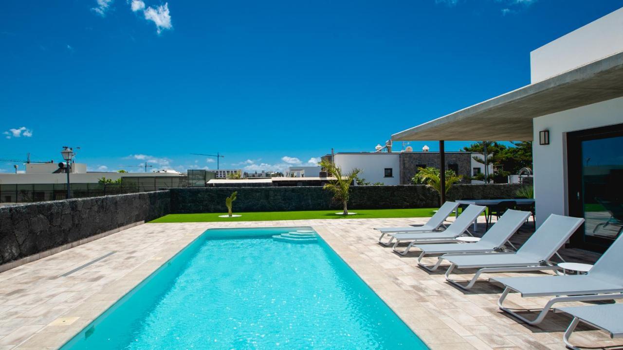 Blancazul Mifaya Villa *