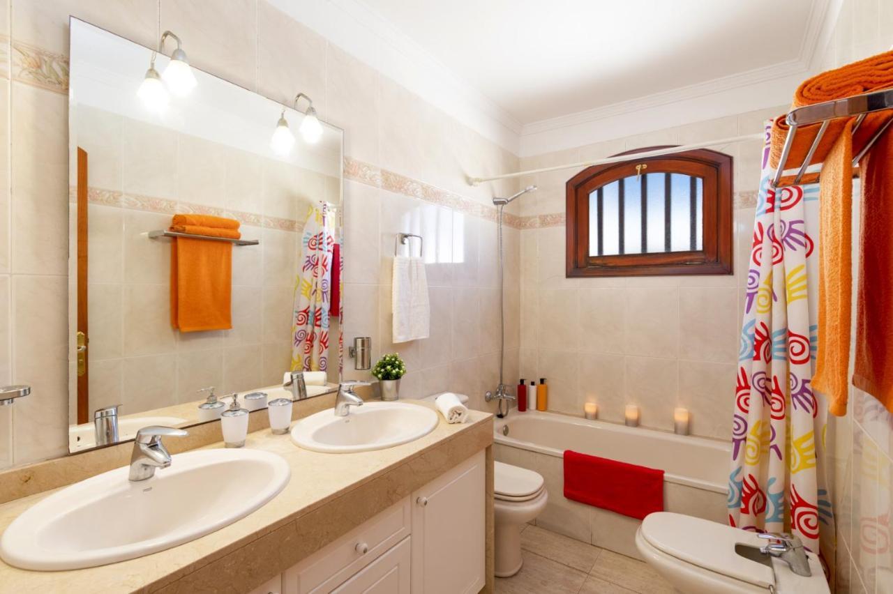 Villa Golfo By