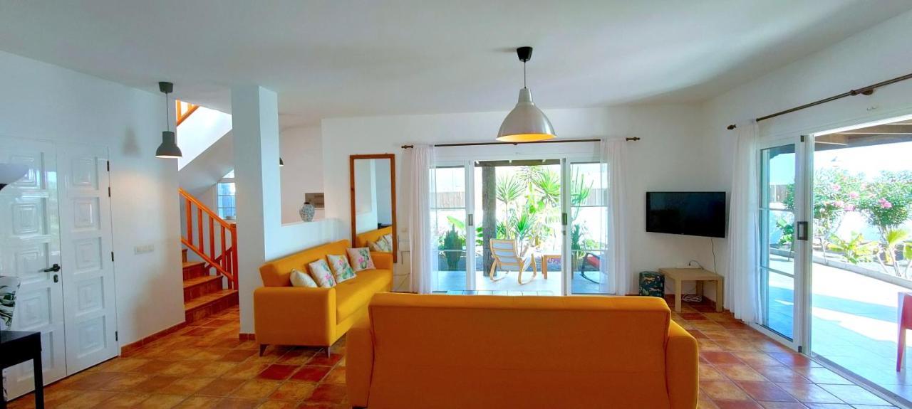Fedelian 2 Playa Blanca Villa *