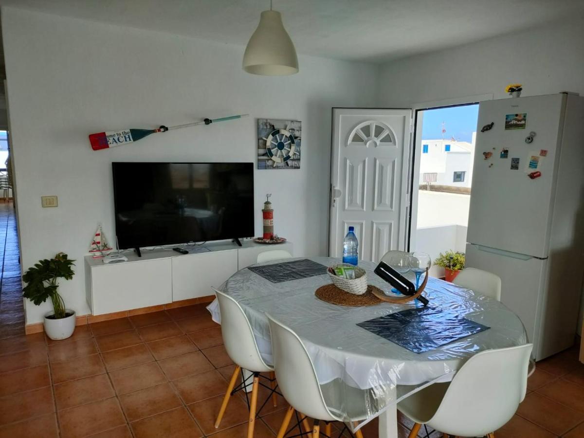Apartment Eslanzarote Los Alisios House, Super Wifi, Sea Views *