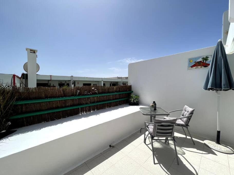 Apartamento Casa Perdy, Beautiful 1 Bedroom With Communal Pool Tías