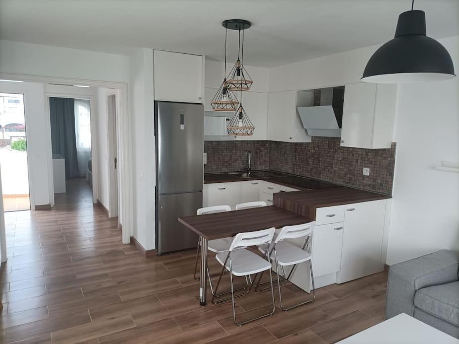 Apto. Vacacional “el Balcón De 4 Lunas” Apartamento *