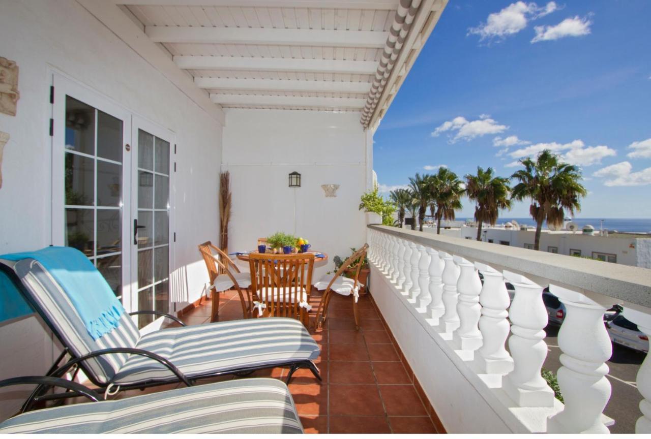 Colina Del Sol 2017 Apartment