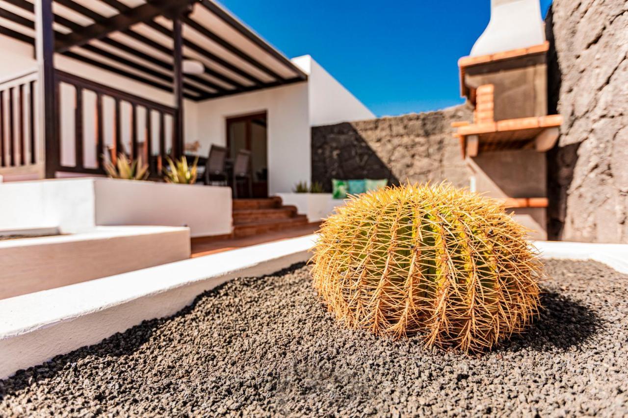 Amigos 200 Mq, With Bar, Hot Pool, Billiard And Bbq * Playa Blanca (Lanzarote)
