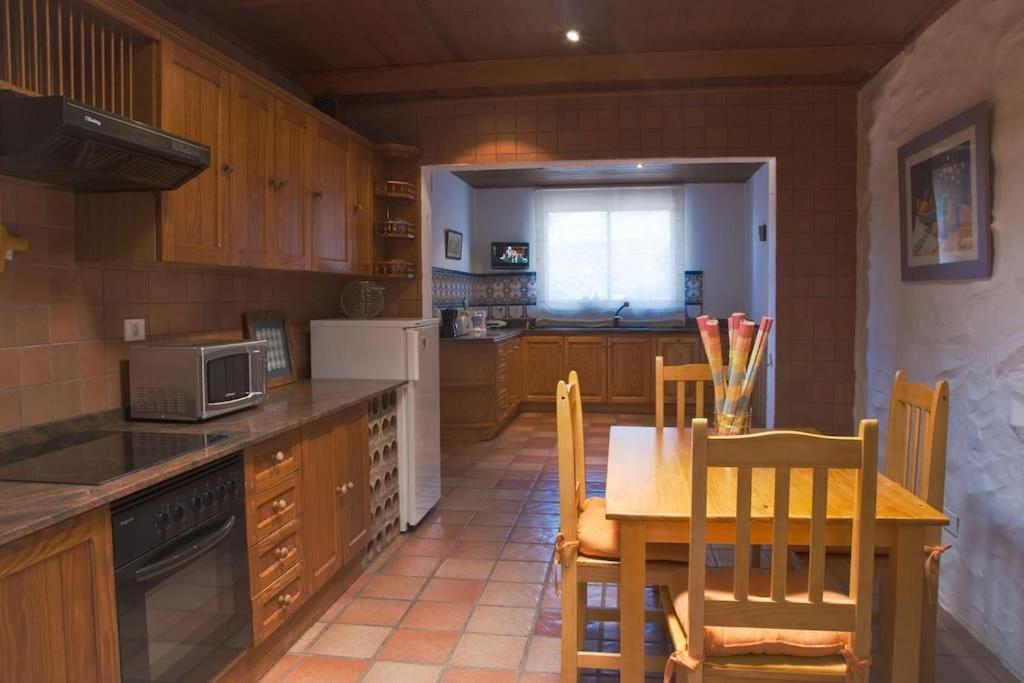 Casa Hugo Villa *